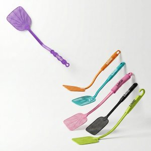 Flexible Polypropylene Manual Pest Swatter with Extended Reach Handle